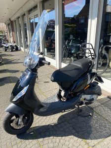 Piaggio Zip 4t (25 of 45km)
